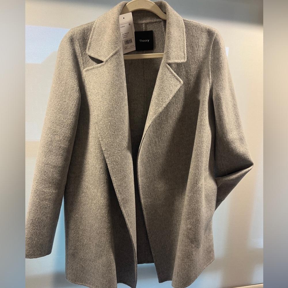 EUC (worn 2 x) Theory  Sileena swing jacket, wool & cashmere, sz Sm, grey.
